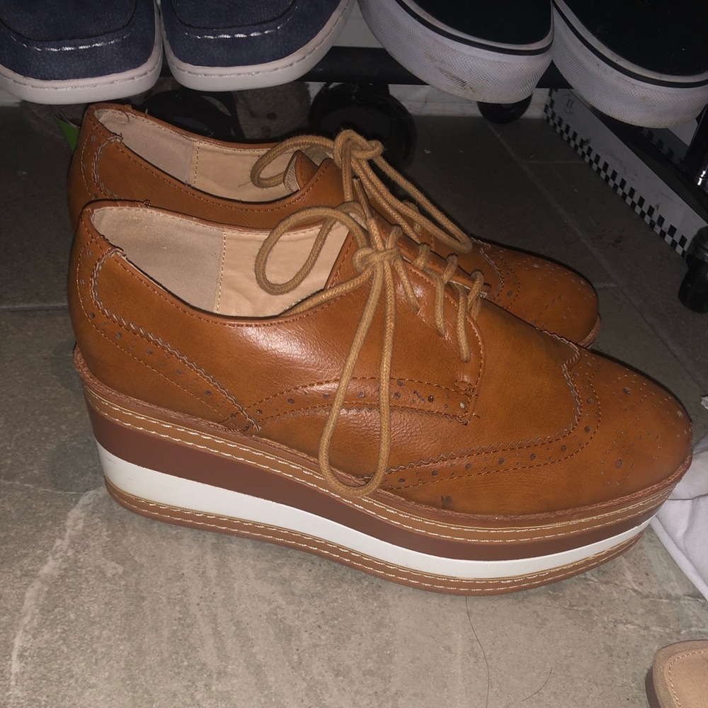 Platform shoes wedges